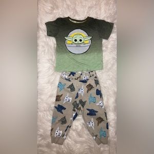 Star Wars 2 piece set; Size: 18-24 months